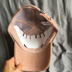 Old Navy Accessories - NWT Faux Suede Ball Cap Hat Old Navy Accessories - NWT Faux Suede Ball Cap Hat